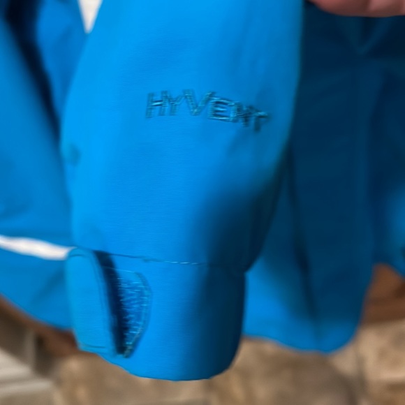 North Face jacket. Excellent pre owned condition - Picture 3 of 9